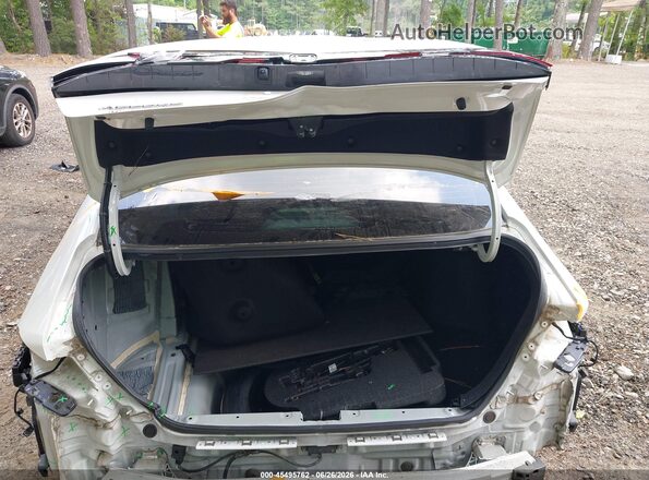 1HGCY1F27RA027189 2024 HONDA ACCORD White Vista frontal