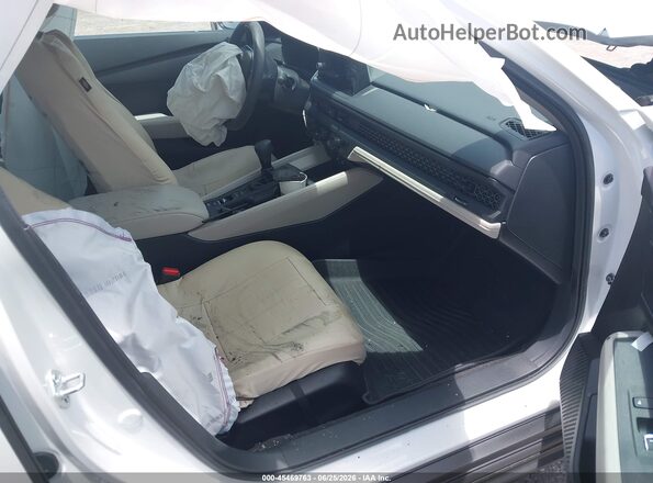 1HGCY1F27TA022064 2026 HONDA ACCORD White Vista interior delantera