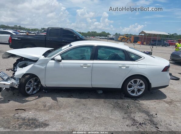 1HGCY1F27TA022064 2026 HONDA ACCORD White Vista interior trasera