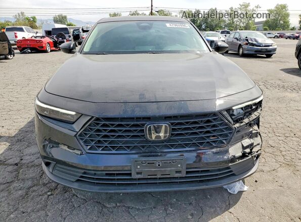 1HGCY1F28RA010952 2024 HONDA ACCORD Black Widok z przodu