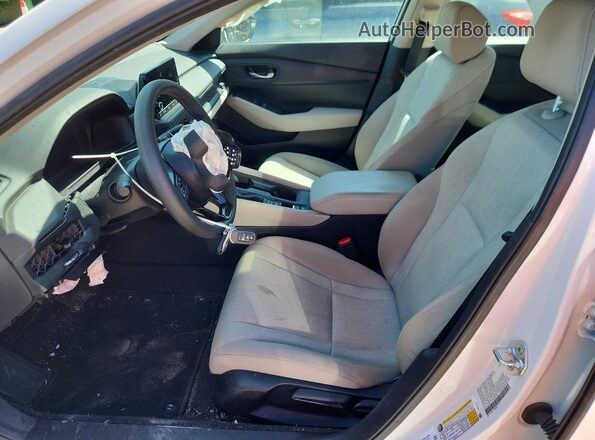 1HGCY1F29RA058783 2024 HONDA ACCORD White Vista interior delantera