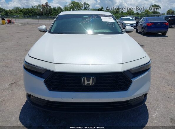 1HGCY1F2XPA042394 2023 HONDA ACCORD White ხელსაწყოთა პანელის ხედი
