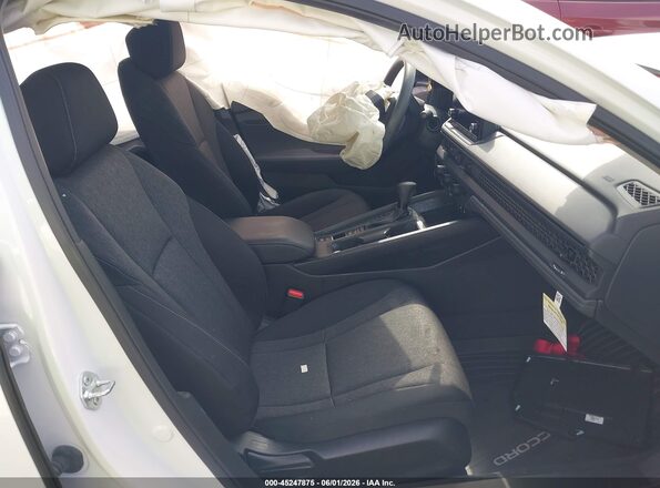 1HGCY1F2XRA077732 2024 HONDA ACCORD Белый Вид салона спереди