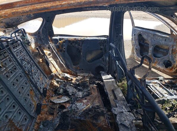 1HGCY1F2XSA015978 2025 HONDA ACCORD Пожар Вид задних сидений