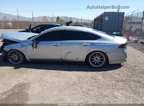 1HGCY1F34PA050256 2023 HONDA ACCORD Silver სალონის 360-გრადუსიანი ხედი