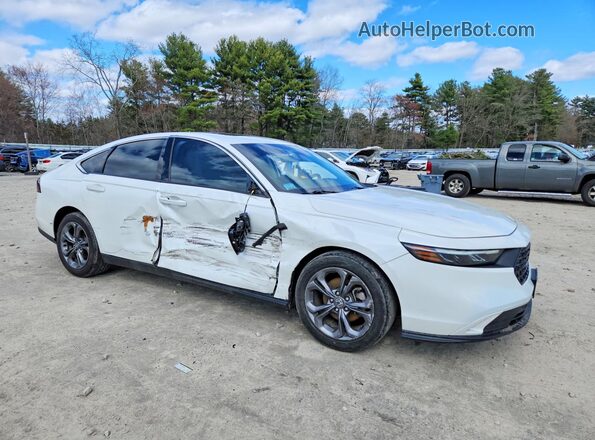 1HGCY1F34RA052480 2024 HONDA ACCORD White Przód prawy