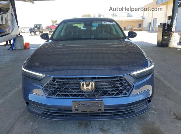 1HGCY1F34RA085432 2024 HONDA ACCORD Blue Widok z przodu