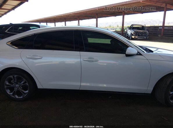 1HGCY1F39PA009105 2023 HONDA ACCORD White Vista interior trasera