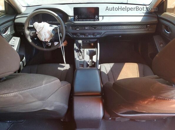 1HGCY1F3XRA044643 2024 HONDA ACCORD White Vista del salpicadero