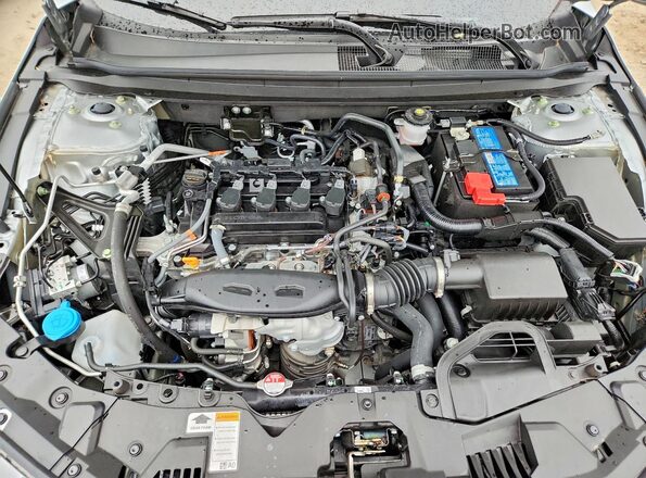 1HGCY1F3XRA086746 2024 HONDA ACCORD Silver Вид задньої частини салону