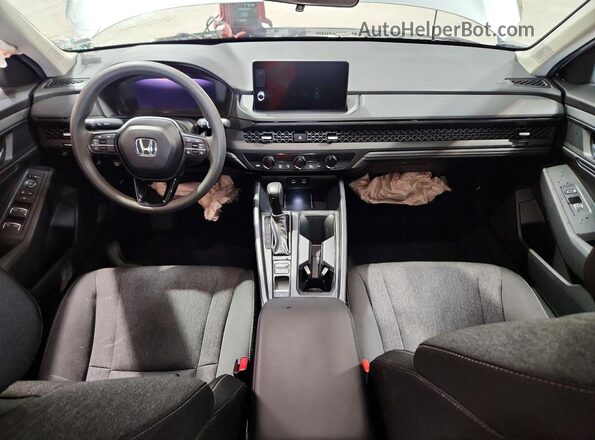 1HGCY1F41TA006881 2026 HONDA ACCORD Серебряный Вид панели приборов