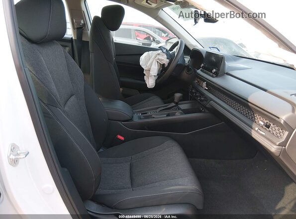 1HGCY1F43SA071777 2025 HONDA ACCORD White Vista interior delantera