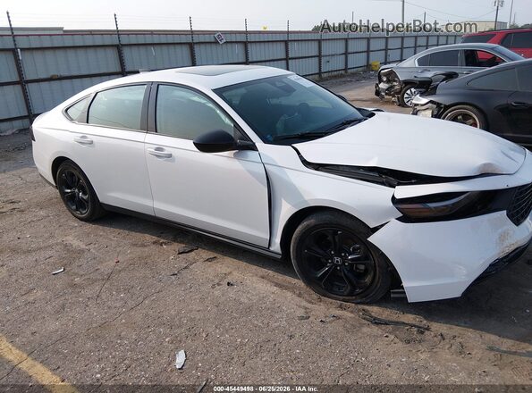 1HGCY1F43SA071777 2025 HONDA ACCORD White Vista interior trasera