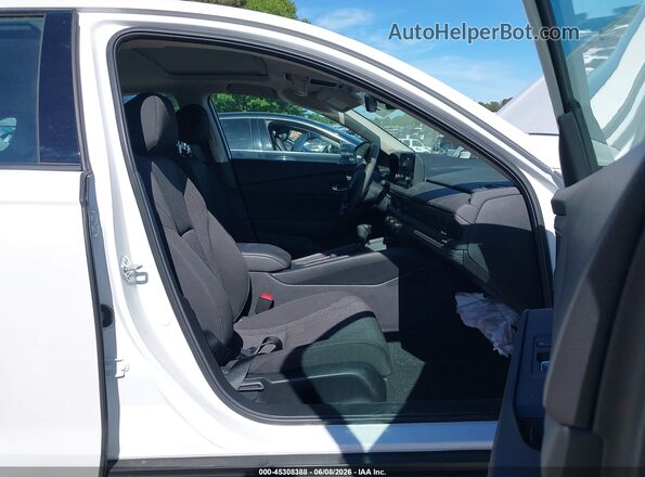 1HGCY1F43SA081998 2025 HONDA ACCORD White Widok wnętrza z przodu
