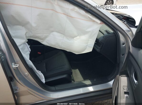 1HGCY1F44SA020210 2025 HONDA ACCORD Silver Front interior view