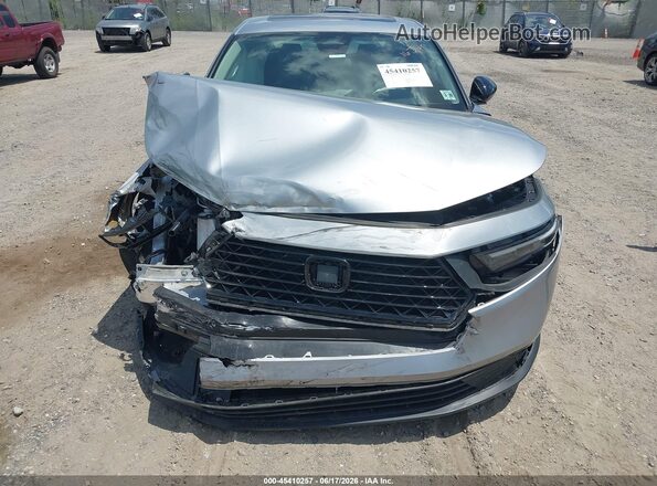 1HGCY1F44SA020210 2025 HONDA ACCORD Silver Rear interior view