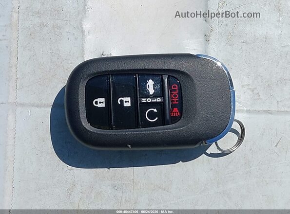 1HGCY1F44TA020905 2026 HONDA ACCORD Серебряный Вид панели приборов