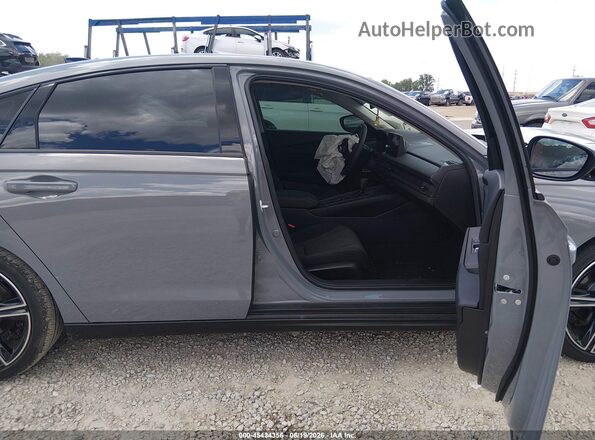 1HGCY1F46TA007007 2026 HONDA ACCORD Серый Вид салона спереди