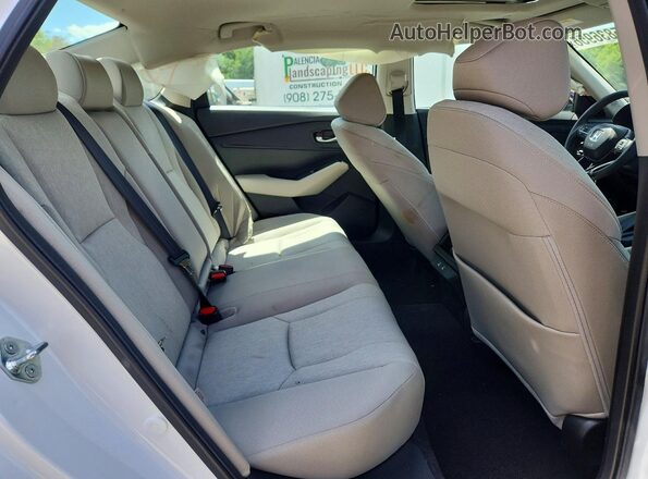 1HGCY1F47TA019750 2026 HONDA ACCORD White უკანა სავარძლების ხედი