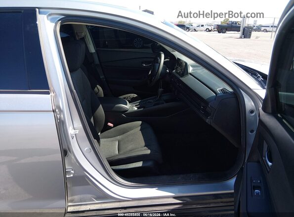 1HGCY1F48SA016340 2025 HONDA ACCORD Серый Вид салона спереди