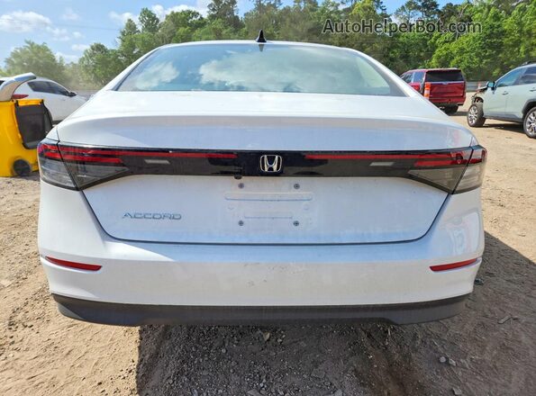 1HGCY1F49SA086560 2025 HONDA ACCORD White Rear view