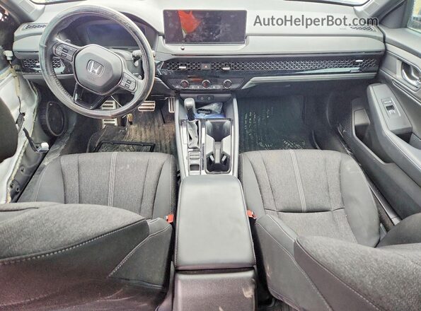 1HGCY2F50RA011349 2024 HONDA ACCORD Черный Вид панели приборов