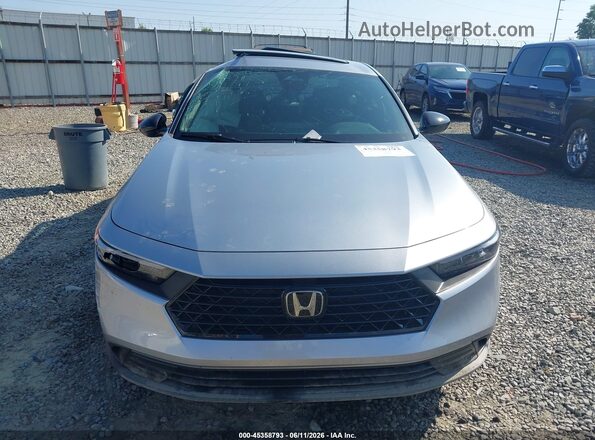 1HGCY2F51TA029592 2026 HONDA ACCORD Silver ხელსაწყოთა პანელის ხედი