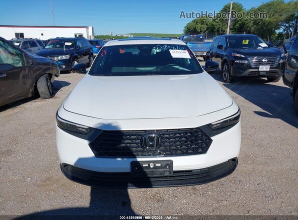 1HGCY2F52PA009115 2023 HONDA ACCORD White Vista del cuadro de instrumentos