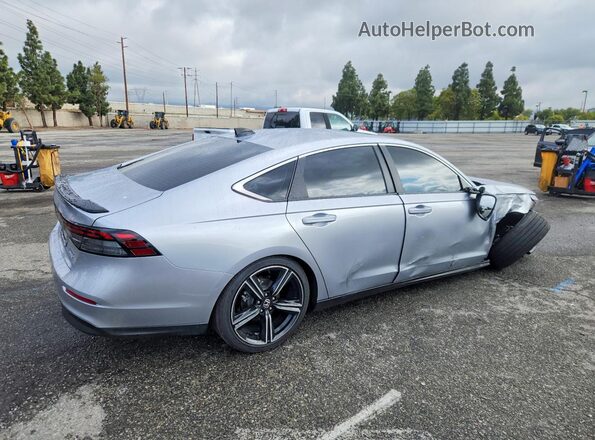 1HGCY2F53SA094667 2025 HONDA ACCORD Silver Задня права чверть