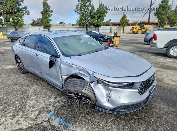 1HGCY2F53SA094667 2025 HONDA ACCORD Silver Передня права чверть