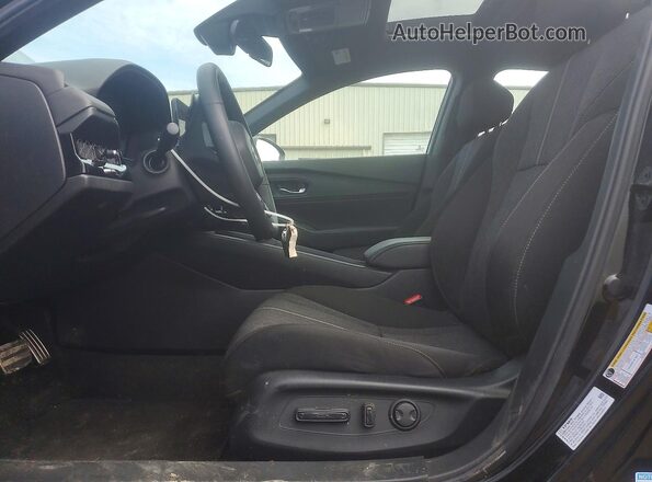 1HGCY2F54RA092081 2024 HONDA ACCORD Black Սալոնի դիմացի տեսք
