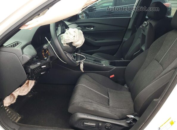 1HGCY2F54SA070345 2025 HONDA ACCORD Белый Вид салона спереди