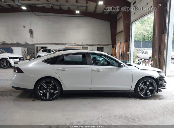 1HGCY2F55PA049446 2023 HONDA ACCORD White Vista interior trasera