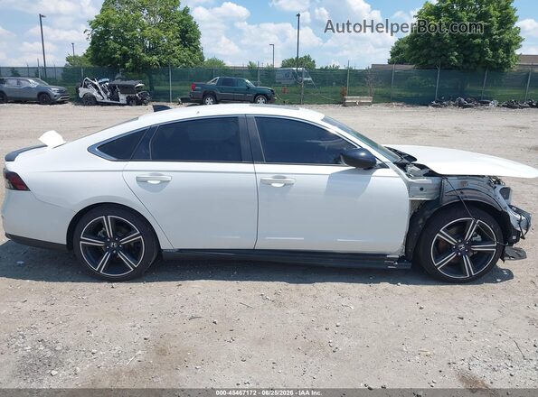 1HGCY2F56SA020370 2025 HONDA ACCORD White 360 interior view