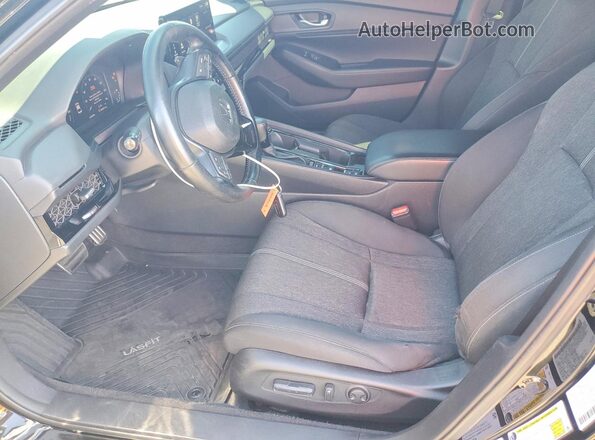 1HGCY2F57RA035678 2024 HONDA ACCORD Черный Вид салона спереди