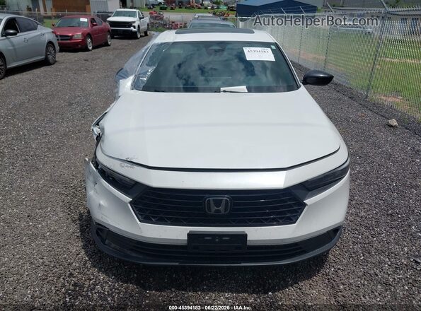 1HGCY2F58RA041361 2024 HONDA ACCORD White Սարքավորումների վահանակի տեսք