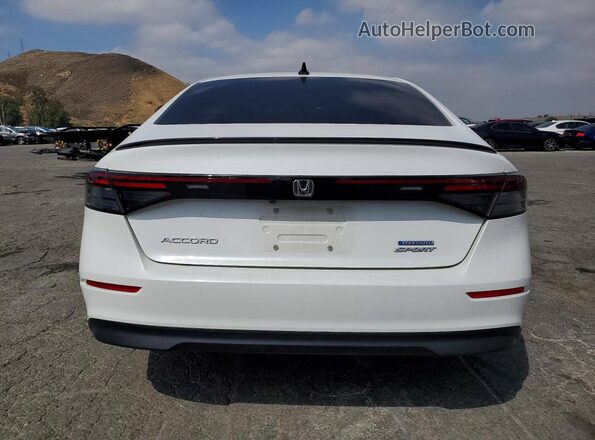 1HGCY2F58RA072948 2024 HONDA ACCORD White Вид ззаду
