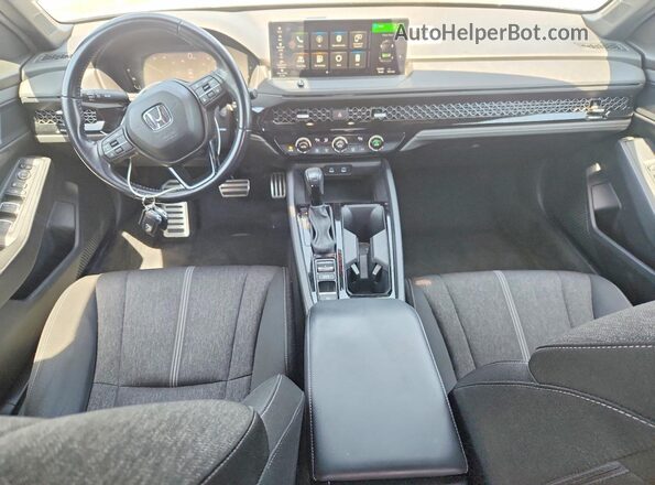 1HGCY2F58RA092004 2024 HONDA ACCORD Black Vista del salpicadero