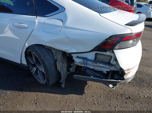 1HGCY2F59PA005420 2023 HONDA ACCORD White Widok z przodu