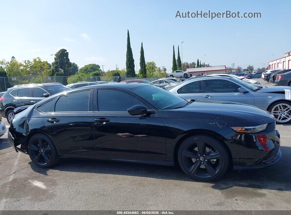 1HGCY2F70RA011109 2024 HONDA ACCORD Black Widok wnętrza z tyłu