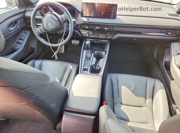 1HGCY2F71RA093917 2024 HONDA ACCORD White Widok deski rozdzielczej
