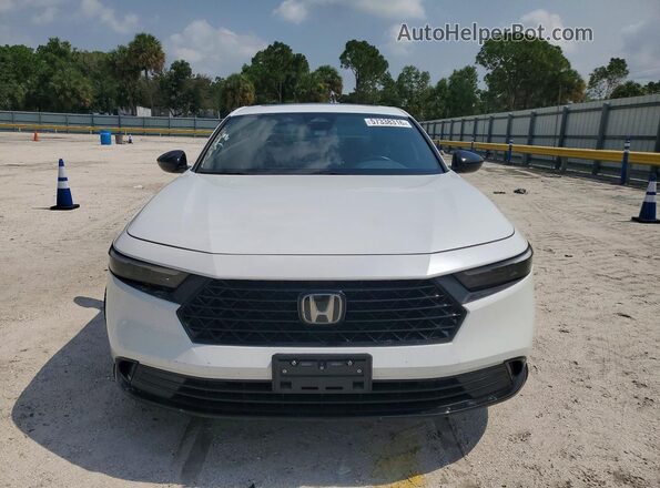 1HGCY2F72PA014025 2023 HONDA ACCORD White Widok z przodu
