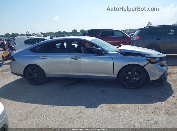 1HGCY2F72SA049317 2025 HONDA ACCORD Серебряный Вид задней части салона