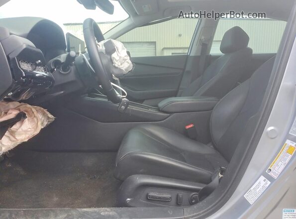 1HGCY2F80PA024058 2023 HONDA ACCORD Silver Вид салону спереду