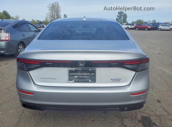 1HGCY2F80PA024058 2023 HONDA ACCORD Silver Вид ззаду