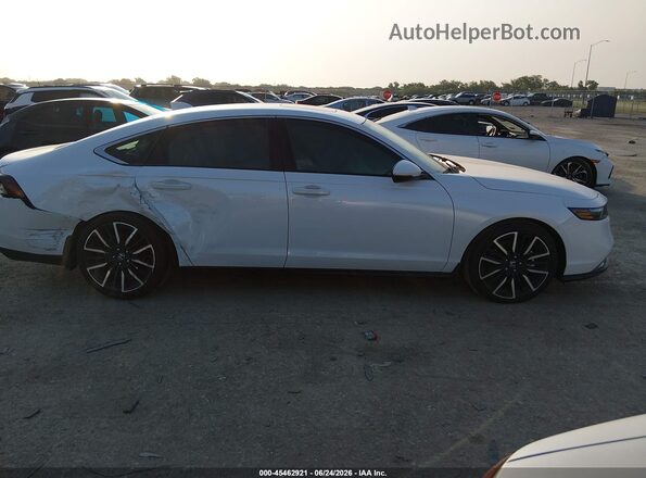 1HGCY2F80SA072815 2025 HONDA ACCORD White Widok zestawu wskaźników