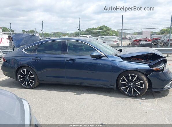 1HGCY2F83SA028677 2025 HONDA ACCORD Blue Rear interior view