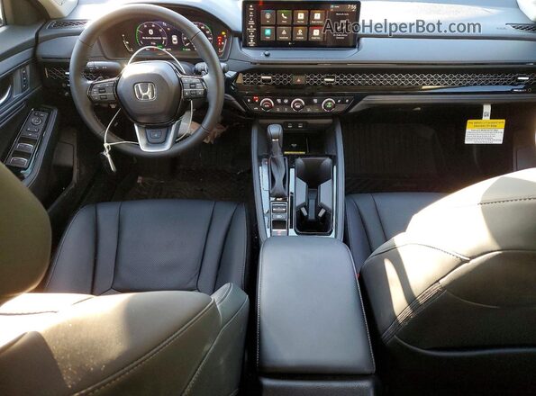 1HGCY2F87SA078921 2025 HONDA ACCORD Black Widok deski rozdzielczej