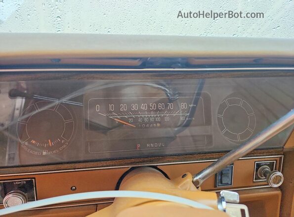 1L69G9C173255 1979 CHEVROLET IMPALA Кремовый Вид щитка приборов