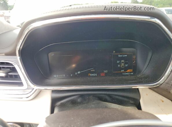 1LN6L9AP8J5601156 2018 LINCOLN CONTINENTA Белый Вид щитка приборов